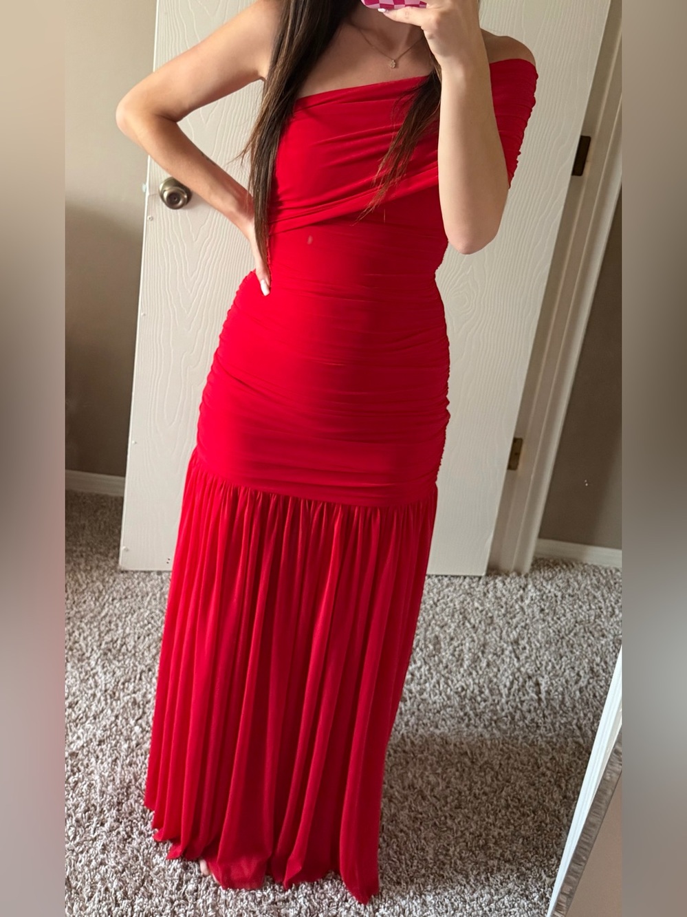 Bump friendlyOff-Shoulder Red Maxi Dress